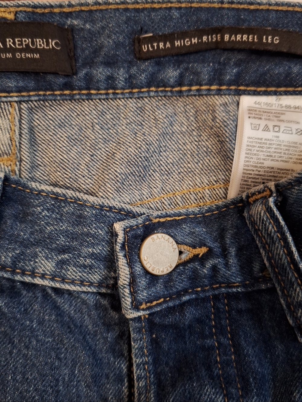 Banana Republic Ultra High Rise Barrel Jeans Dark Wash Stretch Denim Size 27 - Picture 5 of 6